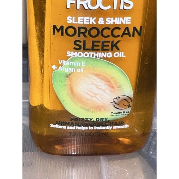 GARNIER Fructis Sleek & Shine Moroccan Sleek Smoothing Oil Treatment 3.75 Fl Oz - Picture 2 of 9